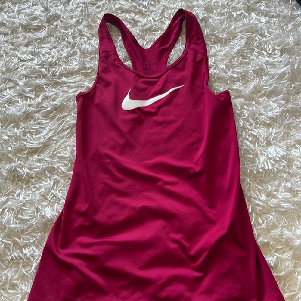 Nike tank top